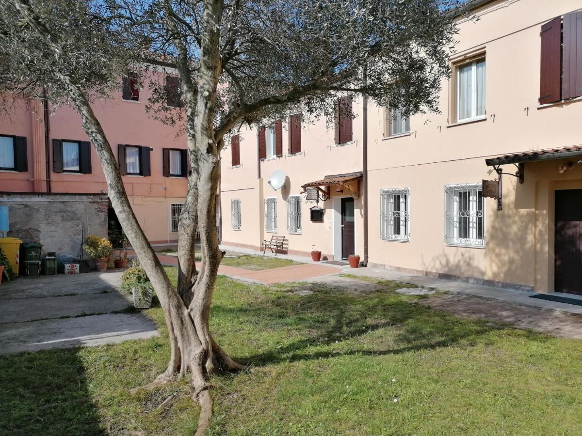 Al Souvenir Bed & Breakfast Comacchio Bagian luar foto